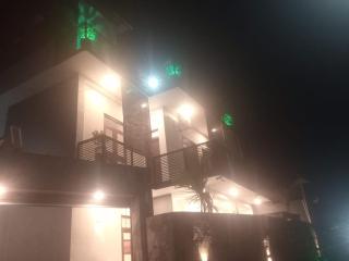 CrossWay Inn Thalawathugoda - 2