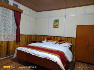 Arthur's Targain Cottage - 4