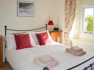 Bluebell Cottage - 3