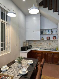 Heart Of Hoan Kiem RARE 4BR large cozy private house center max 14pax - 6