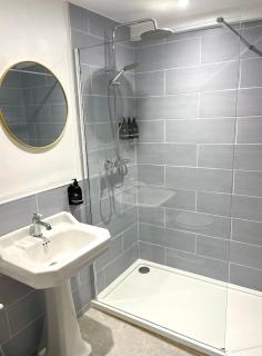 The Kings Arms Inn - 5