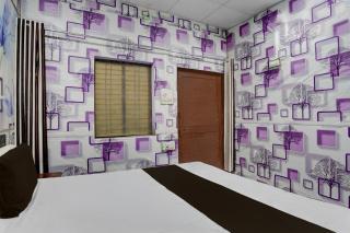 SPOT ON N K Guest House - 5