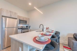 Smoked Amber Stay, Free Parking, Sleep 5, 20 percent OFF - 1