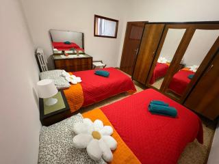 La casa di Nonna nel Piazzalino Asciano Siena Crete Senesi - 2