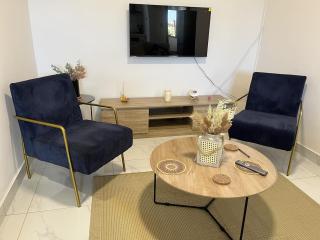 Coastal Blue Apt 7 - 5