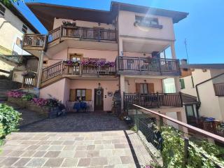 The Fountain with terrace WiFi Petfriendly Dogarea - 0