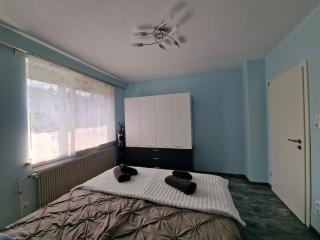 Cozy modern newly renovated home in Kassel - 2