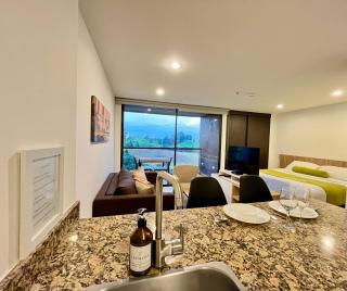 Apartasuite cercana al aeropuerto internacional MED - 4