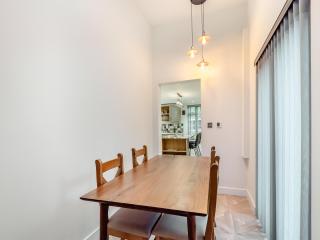 Mr George- Uk34816 - 3