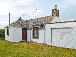 Mains Of Auchmedden Cottage - 8