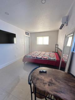 Miramar's Studio - 4