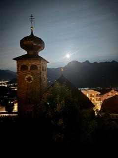 Loft with Home Cinema - 9