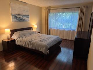 Residence near trails, shopping - 5