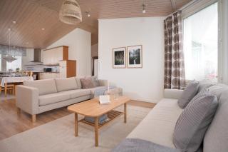 Arctic Harmony Villa Hosted by Hygge Host - 8