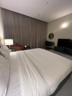 فندق ايون - حي الملك عبد العزيز - 1