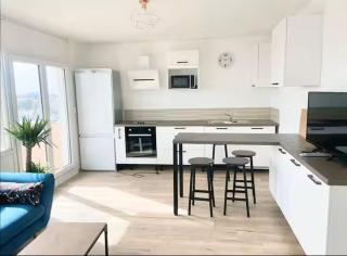 Chambre Privée Cosy- Dans Appartement Moderne en Colocation-Tram A-P8-1 - 0