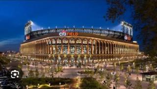Cozy 4BR 3BA Home- Train to NYC, USOpen, CitiField Mets, Walk to Harbor & Golf - 8