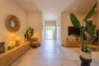 Ayana Resort at Mambo Beach Area - 4