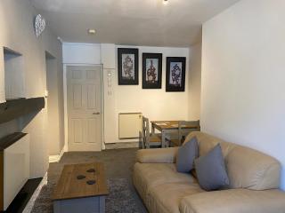 Rosecraddoc Manor - Coachman's - 4