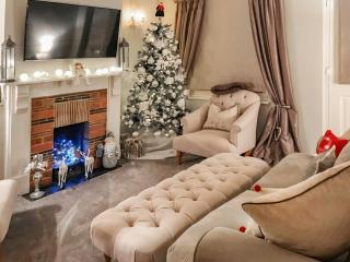 Lavender Cottage - 1