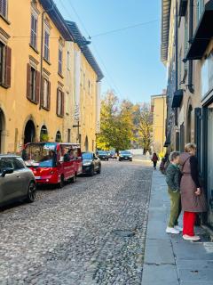 Sky House Carrara - Bergamo - 8