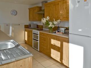 Granny Bond's Farmhouse - 5