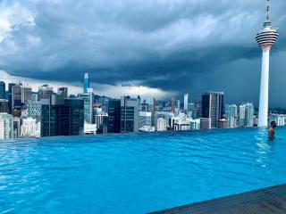 The Platinum KLCC By Sky Pool - 1
