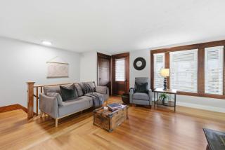 Craftsman Cozy Top Flr 1 Bed1- 1 Ba Private Porch - 9