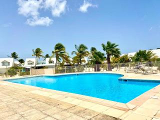 STUDIO LOFT sur la plage, piscines, tennis, parkings, restaurants - 2