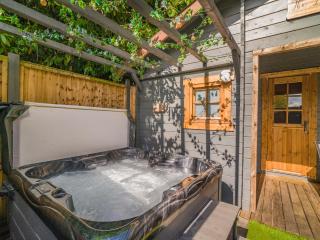 The Lodge - Uk50409 - 9