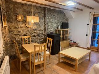 Acogedor Apartamento de Montaña - Sahun - 0