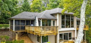 New! Scenic Wintergreen Home Dog Friendly - 1