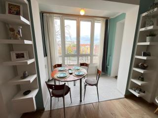 Bogota Central Apt w Office Space and Wifi near Metro - 1