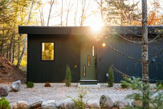 Cozy Luxury Cabin w Hot Tub, Fire Pit, King Bed - 0