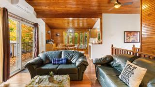 Rustic Waterfront Cottage - Fishing, Sunrise and Firepit - 6