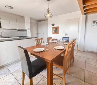 Piscine, Salle de Fitness, 8 pers et Parking - 3