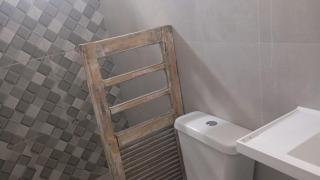 Suíte quase frente à rodoviária - 7