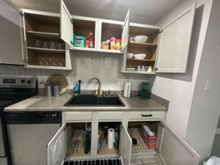 Spacious Dog-Friendly Retreat Near Ballantyne - 9