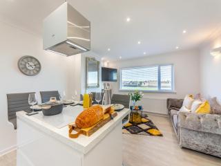 River View Cottage - 9