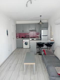 Smart 2 Bedroom Flat - 5