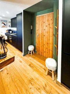 Charming Apartment In The Heart Of Megève - 2