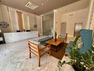 Grand Marina Oceanview Apartments by Xarm Apartments - 4