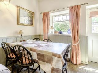 Stable Cottage - E5118 - 2