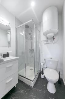 Appartement Cinéma Aéroport Orly - Parking gratuit & VTC - 1