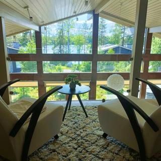 Naava Resort Luppo - Upea huvila ulkoporealtaalla sekä järvinäkymällä - 1