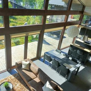 Naava Resort Luppo - Upea huvila järvinäkymällä ja ulkoporealtaalla - 1