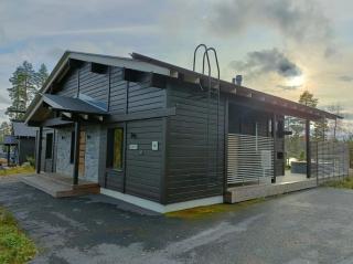 Naava Resort Luppo - Upea huvila ulkoporealtaalla sekä järvinäkymällä - 3