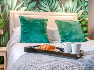 Vitamin Sea Residency - 1