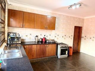 Marina Lake View Villa - 4