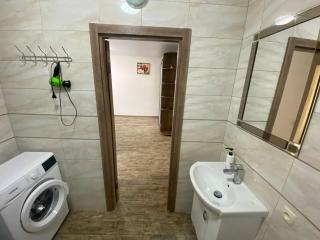 Квартира на Запорожском шоссе Дафи Космическая Тополь - 1